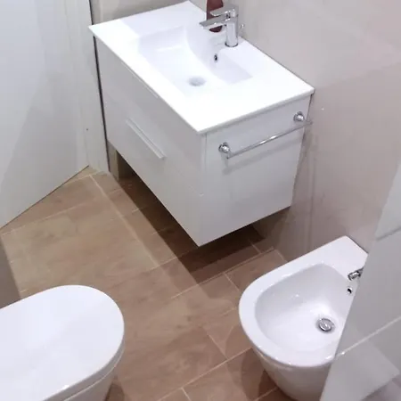 Apartment Samar 2 Bari